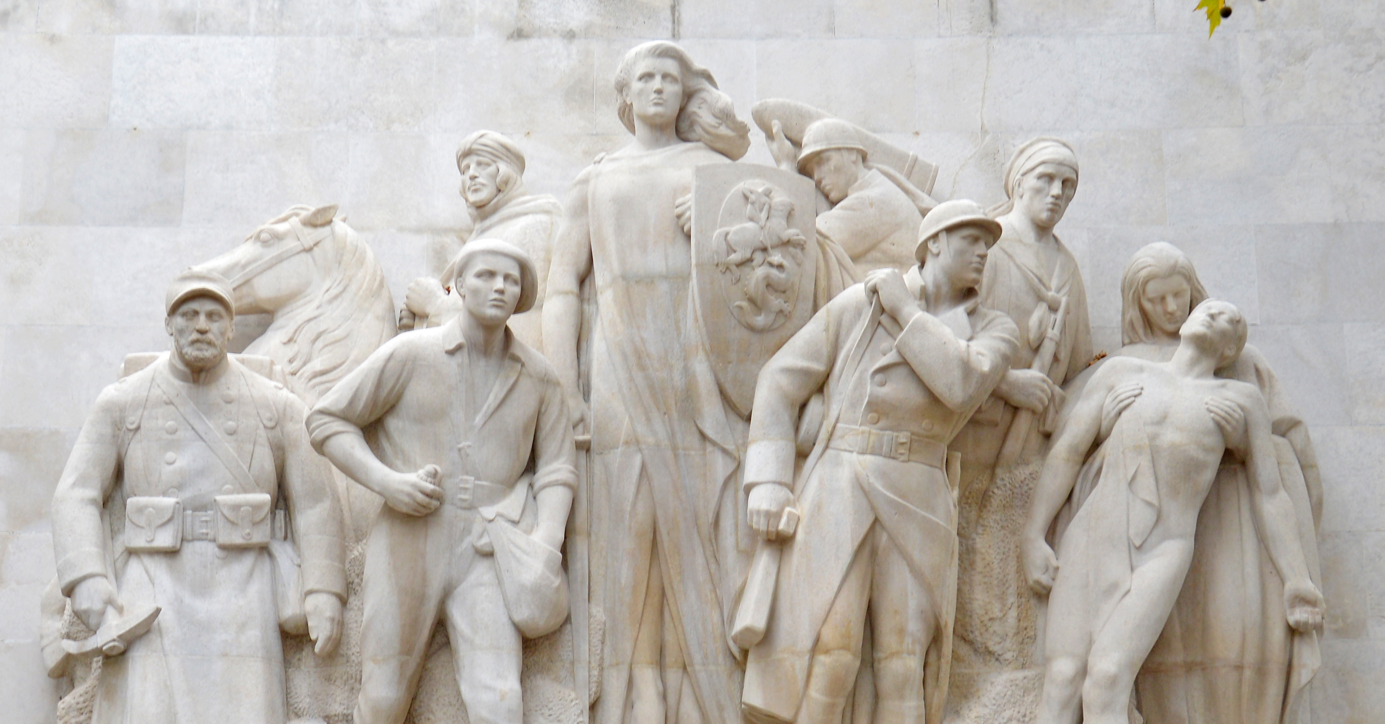 Paul Landowski, 'À la gloire de l’Armée française 1914-1918' (détail), Place du Trocadéro, 1956 © Moser / COARC / Mairie de Paris